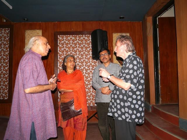 Gerhard Gruber mit Professoren des FTII, Pune 