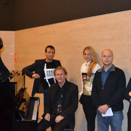 Gerhard Gruber mit dem Valencia Team, Filmarchiv, Toni und Inma