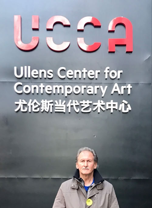 Gerhard Gruber vor dem UCCA